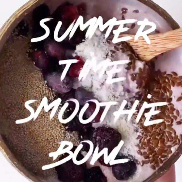 Making a smoothie in a coconut bowl