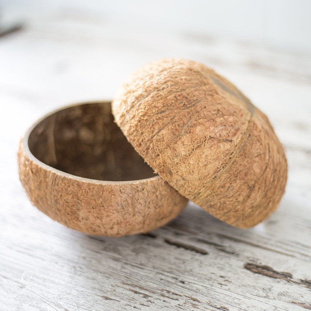 Coconut bowl with husk