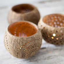 Load image into Gallery viewer, Coconut Shell Candles
